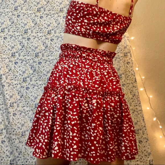 SHEIN, two piece-crop top & skirt! Red floral print, size medium - Picture 4 of 6